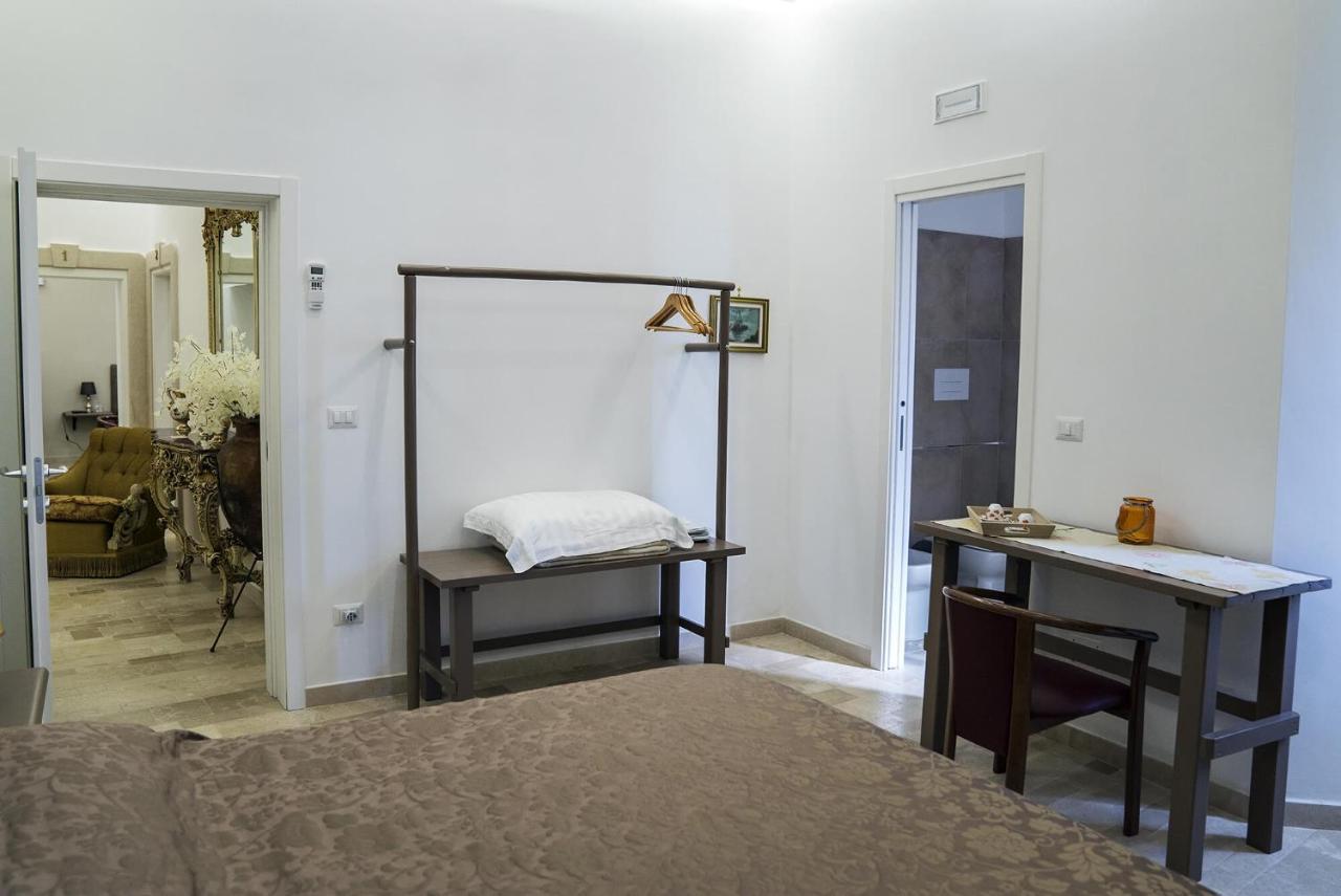 B&B Conte Cavour Barletta Luaran gambar